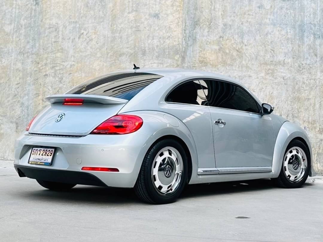 2013 Volkswagen New Beetle Coupe สีเงิน