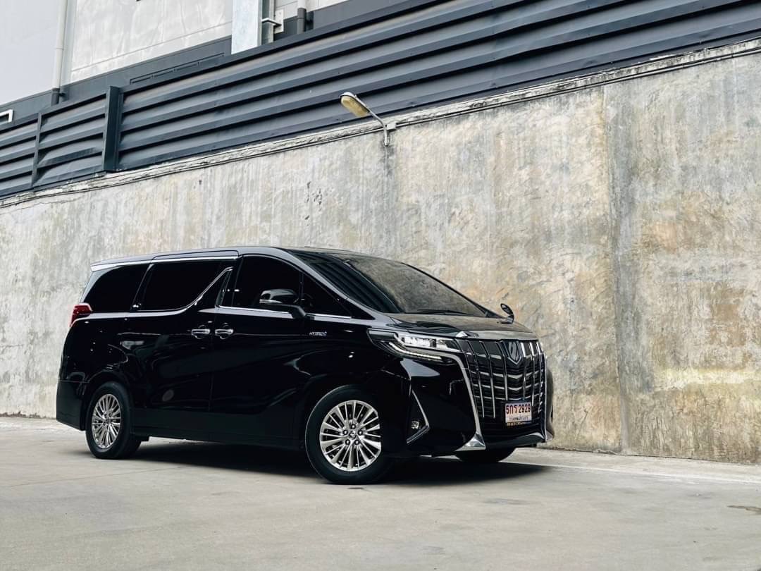 2021 Toyota Alphard สีดำ