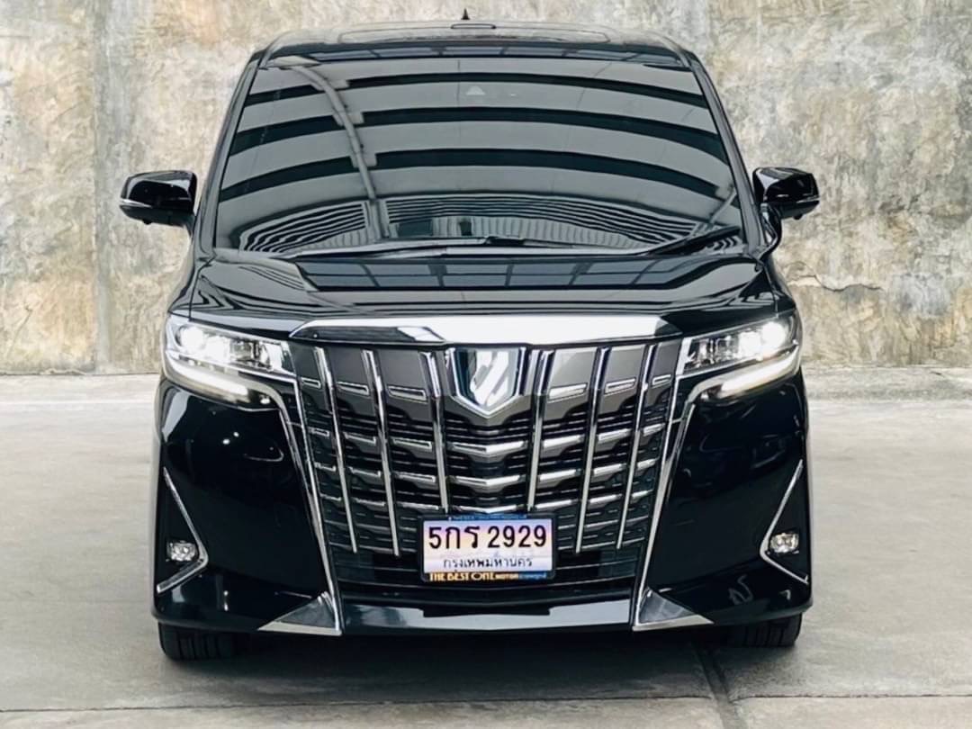 2021 Toyota Alphard สีดำ