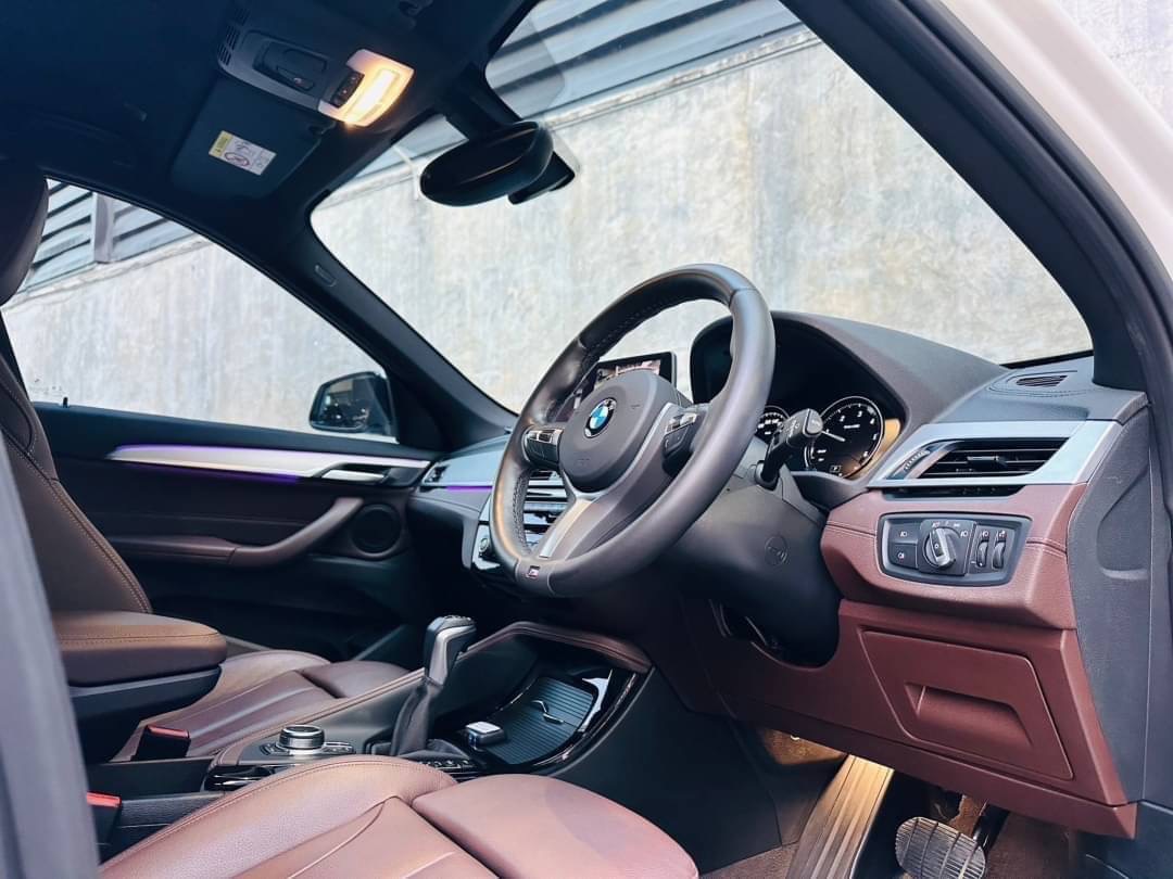 2021 BMW X1 U11 สีขาว