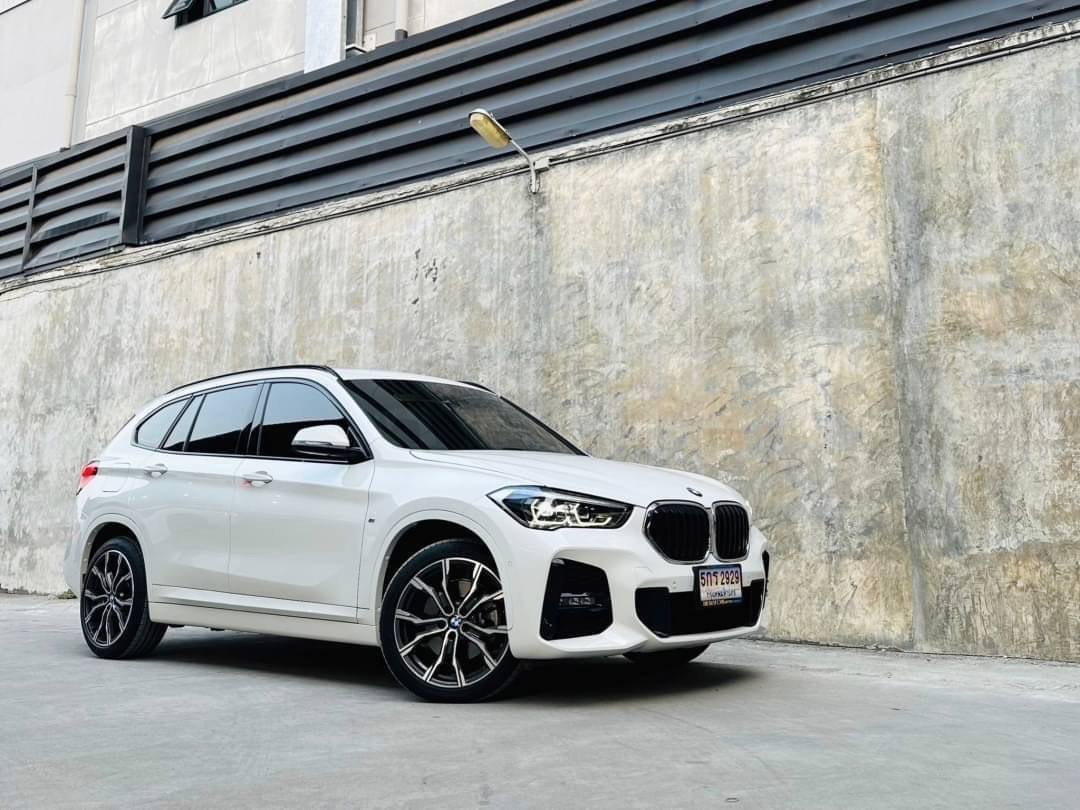 2021 BMW X1 U11 สีขาว