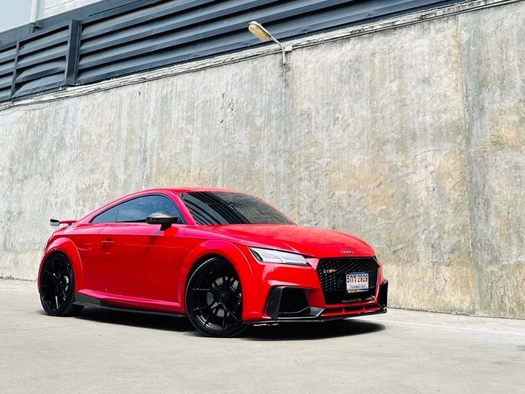 2018 Audi TT สีแดง