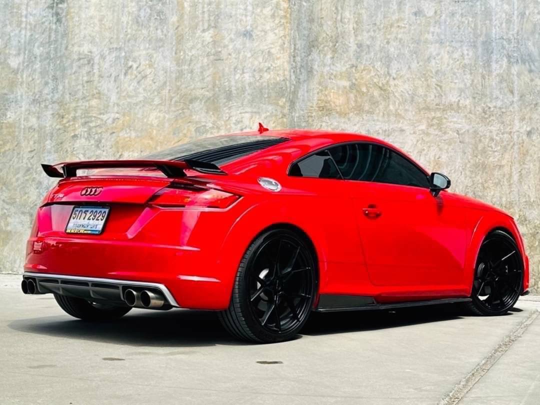 2018 Audi TT สีแดง