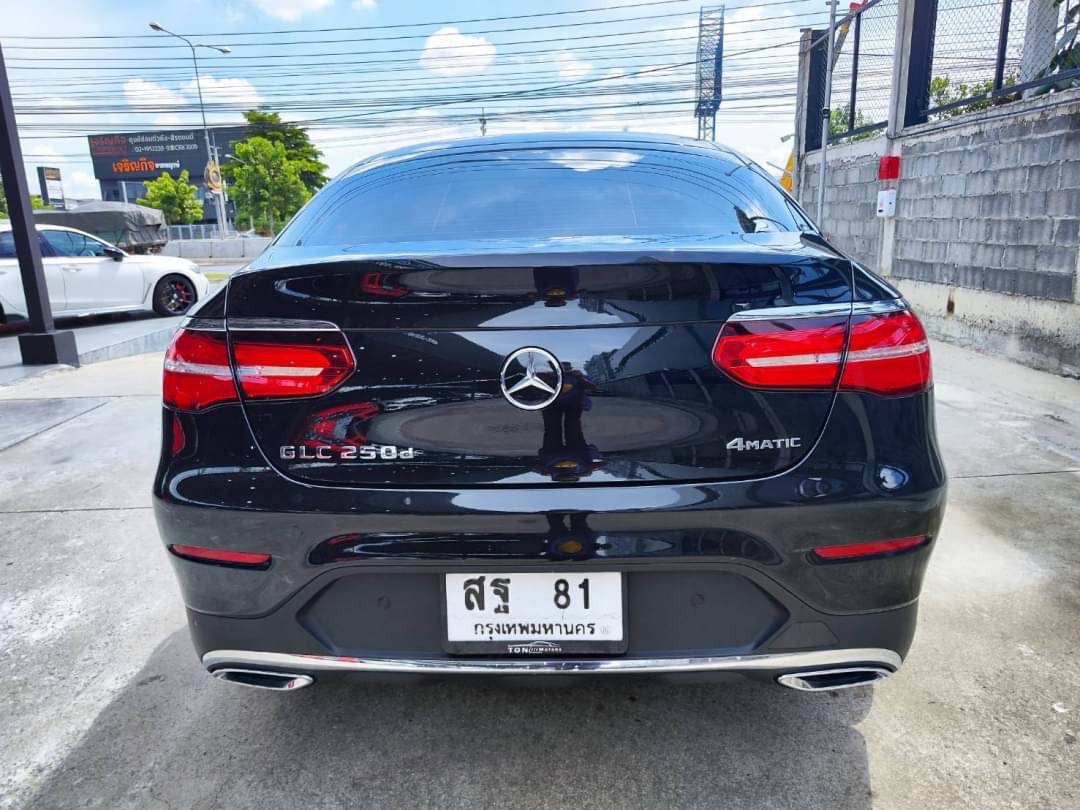 2017 Mercedes-Benz GLC-Class GLC 250 d สีดำ