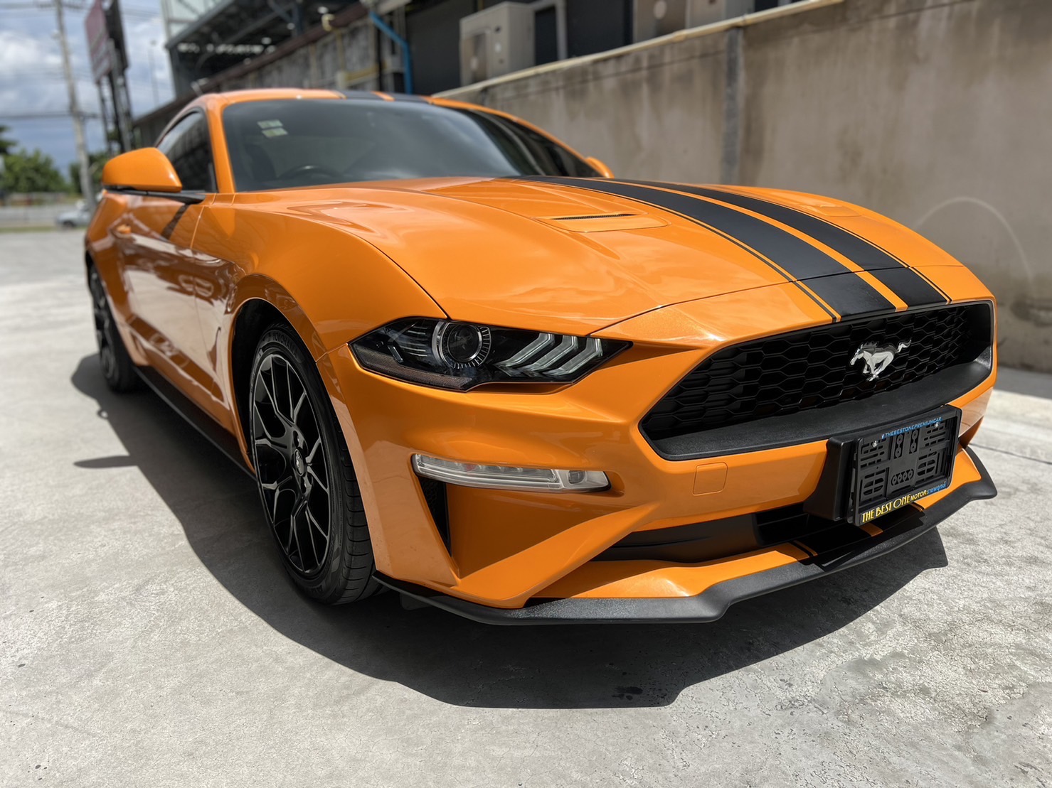 2020 Ford Mustang 2.3L สีส้ม