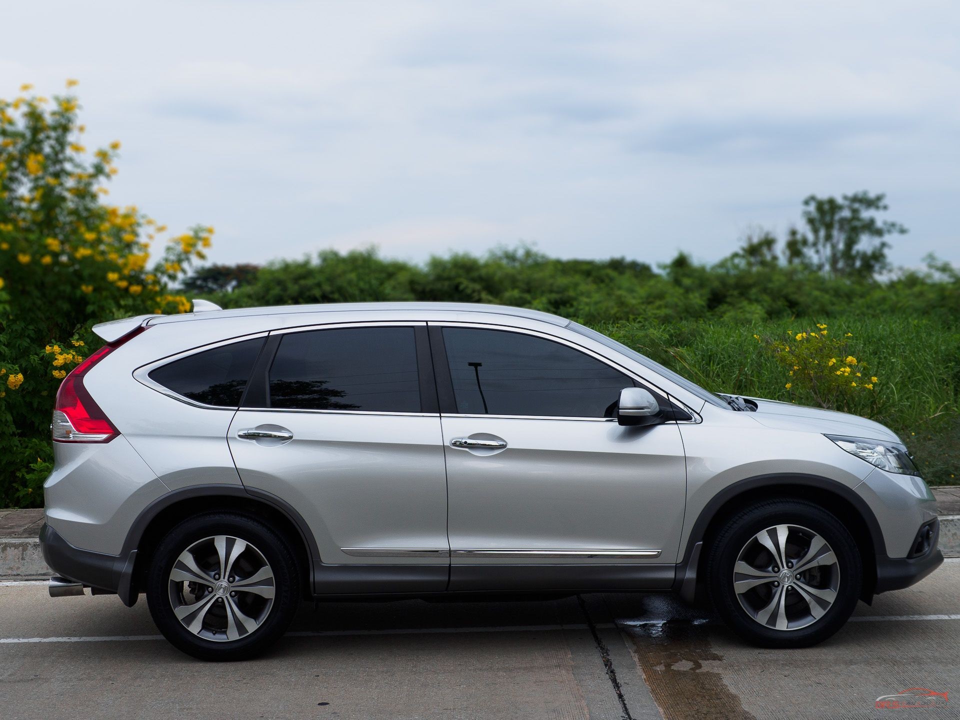 2013 Honda CR-V สีเงิน