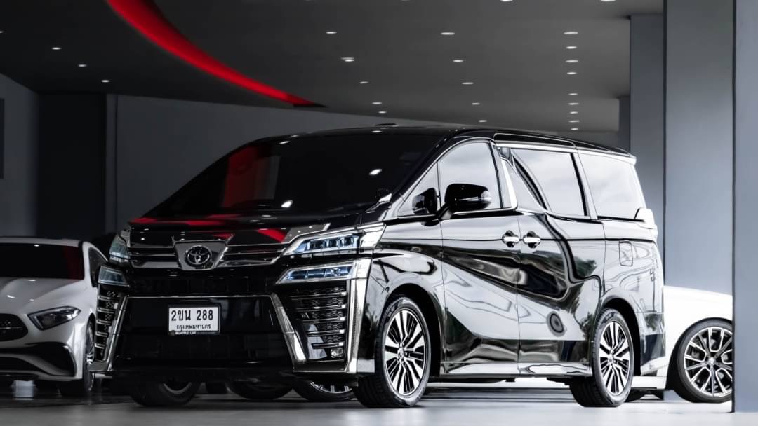 2022 Toyota Vellfire สีดำ