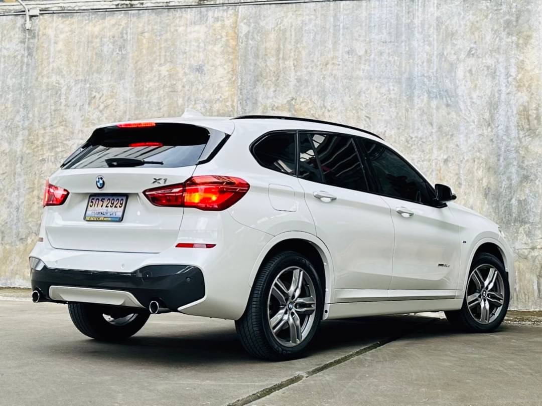 2019 BMW X1 F48 สีขาว