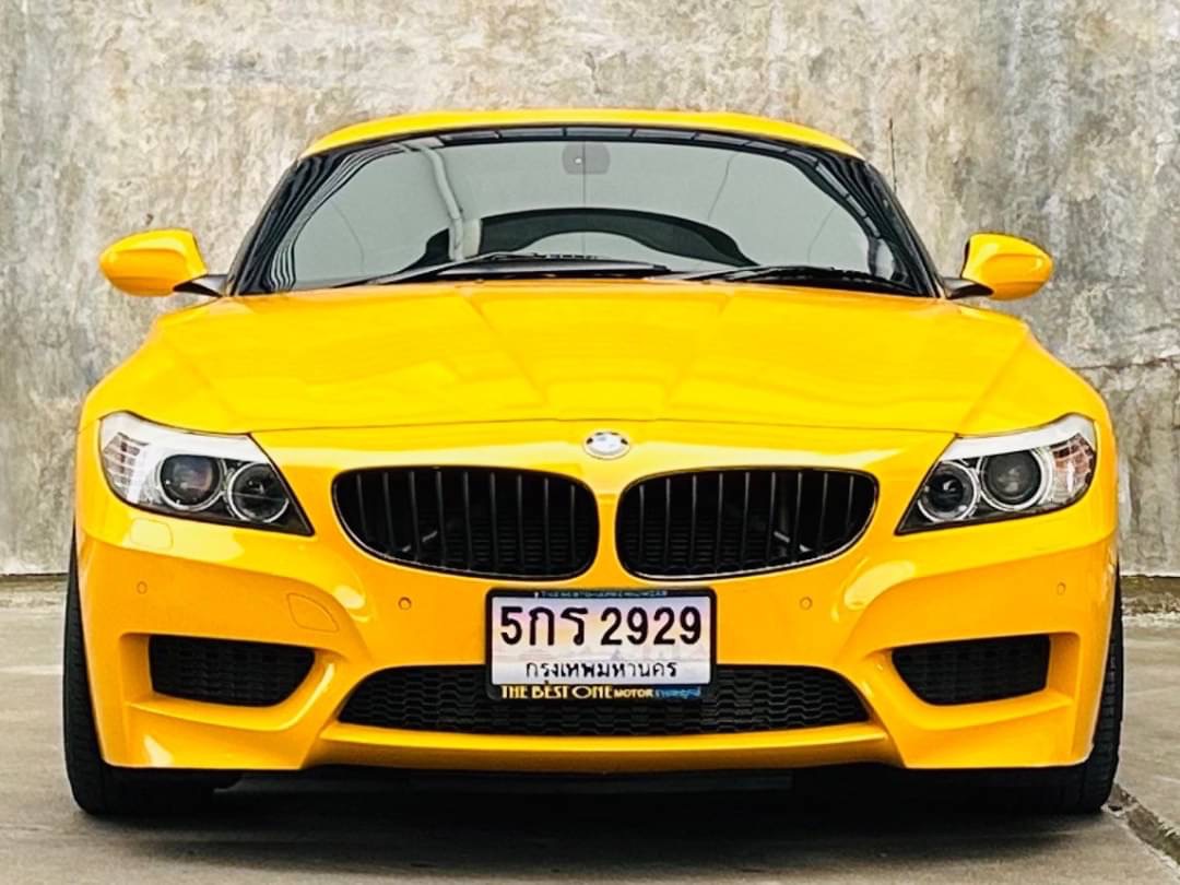 2011 BMW Z4 E89 สีเหลือง