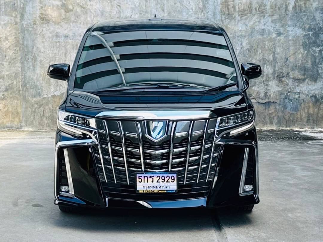 2022 Toyota Alphard สีดำ