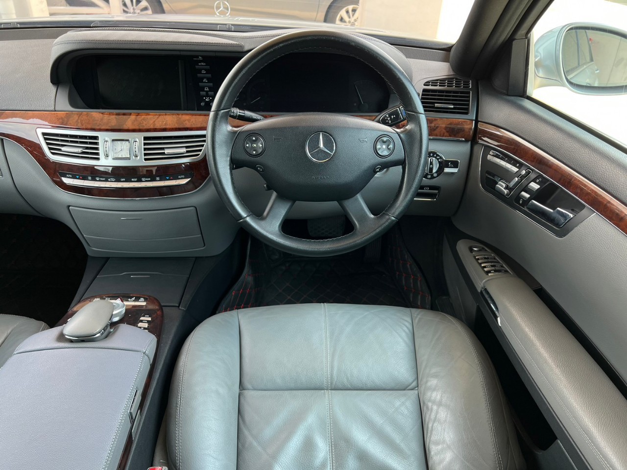 2008 Mercedes-Benz S-Class W221 S300 สีเงิน