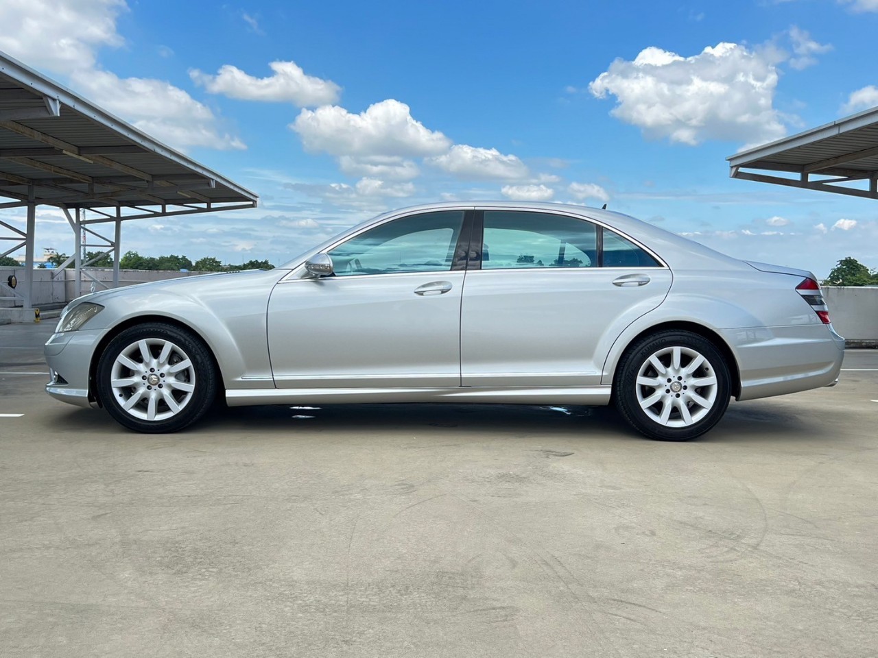 2007 Mercedes-Benz S-Class W221 S500 สีเงิน