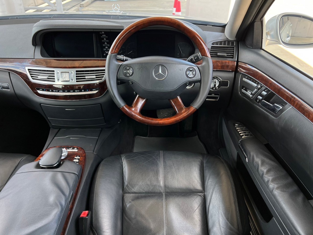 2007 Mercedes-Benz S-Class W221 S500 สีเงิน