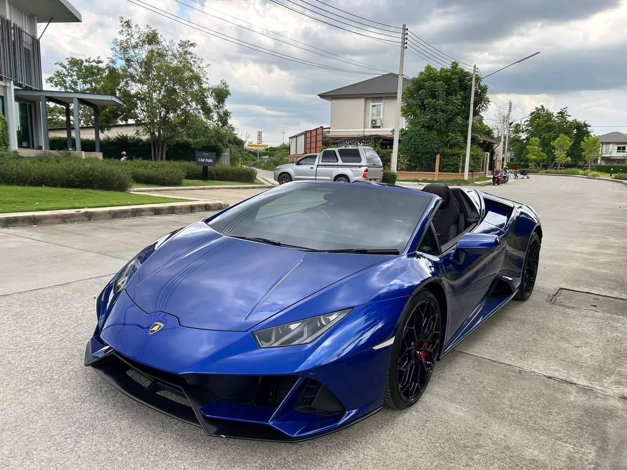 Lamborghini Huracán EVO Spyder ปี 2019