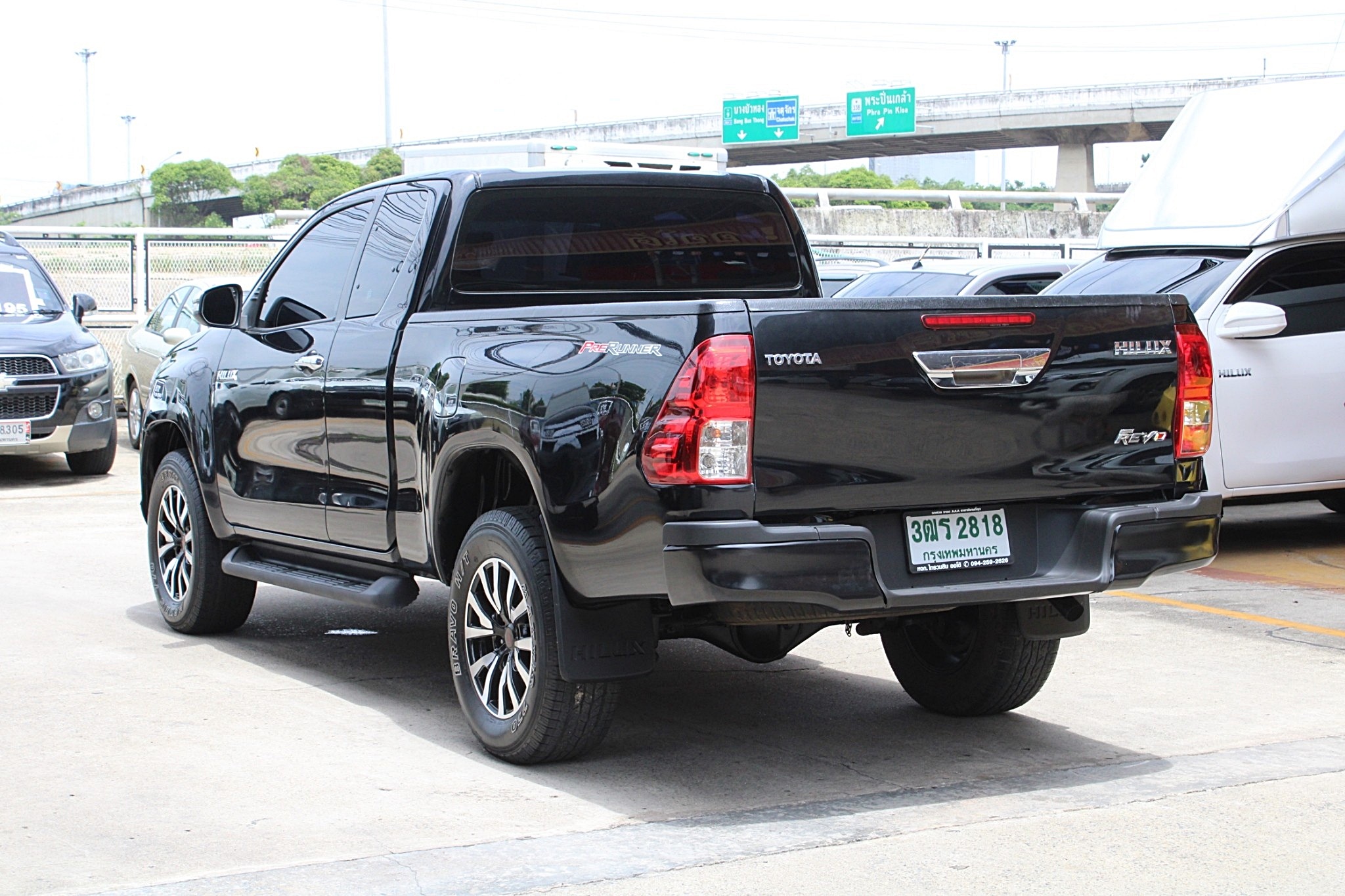 จัดได้5แสนต้นเหลือๆ 2016 Toyota Hilux Revo 2.4 E SMARTCAB Prerunner MT สีดำ เกียร์ธรรมดา 6 Speed