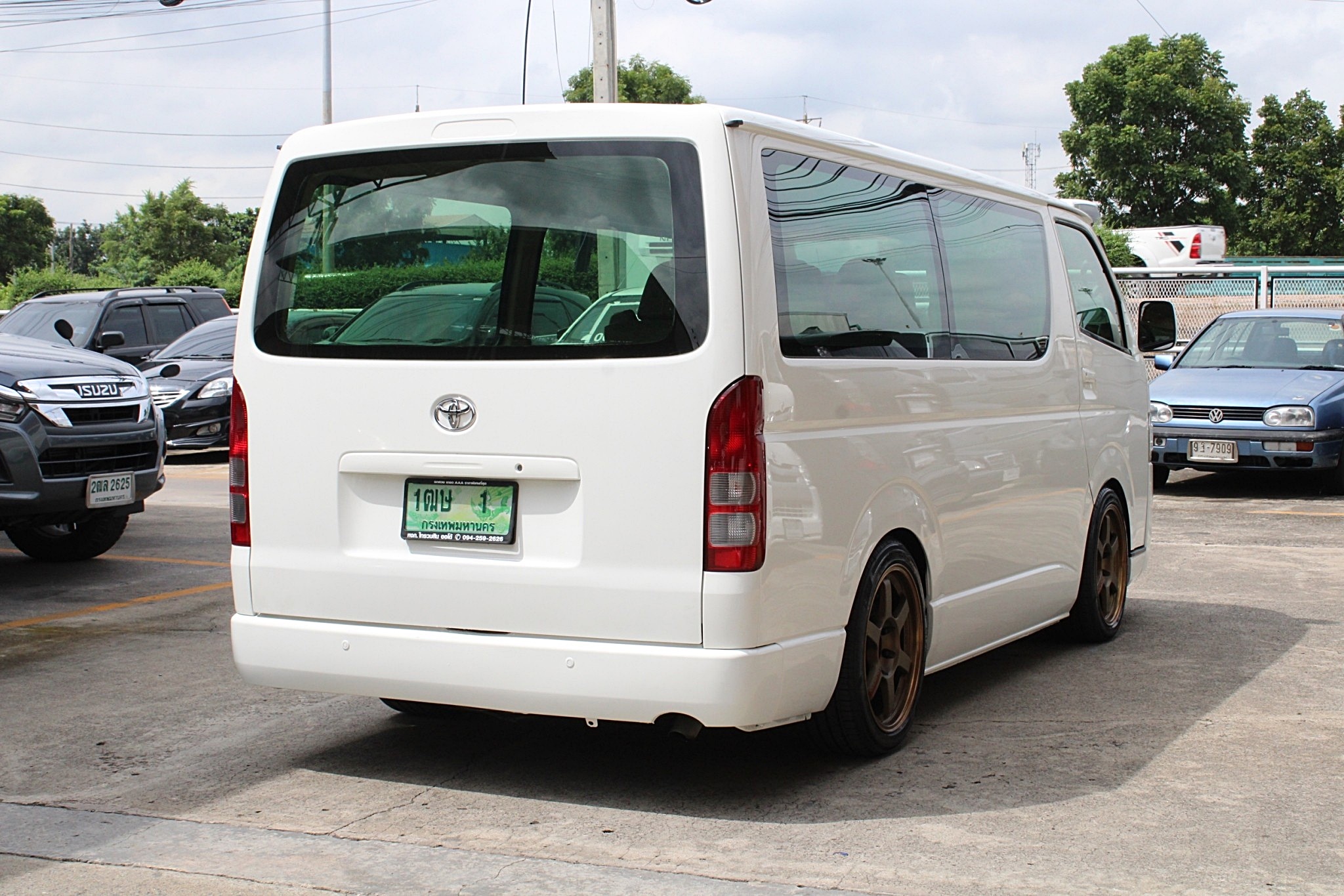 โม่งน้อย แต่ง VIP 2018 Toyota Hiace 3.0 GL D4D MT