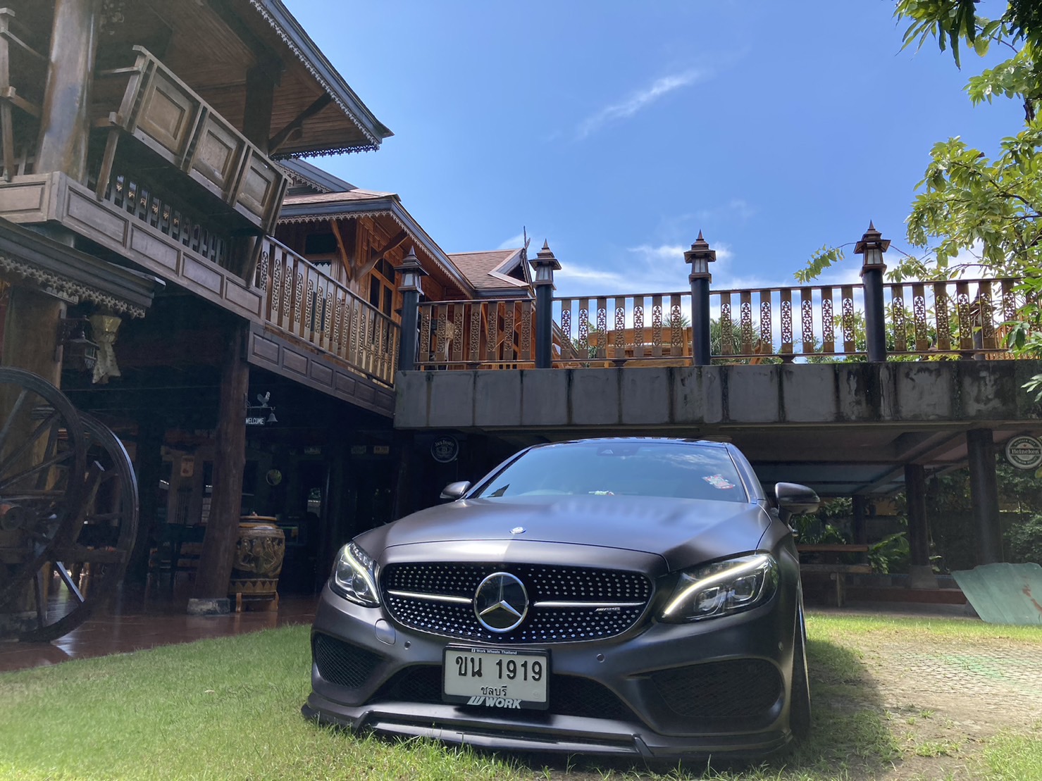 2016 Mercedes-Benz C-Class C 250 Coupe AMG สีขาว