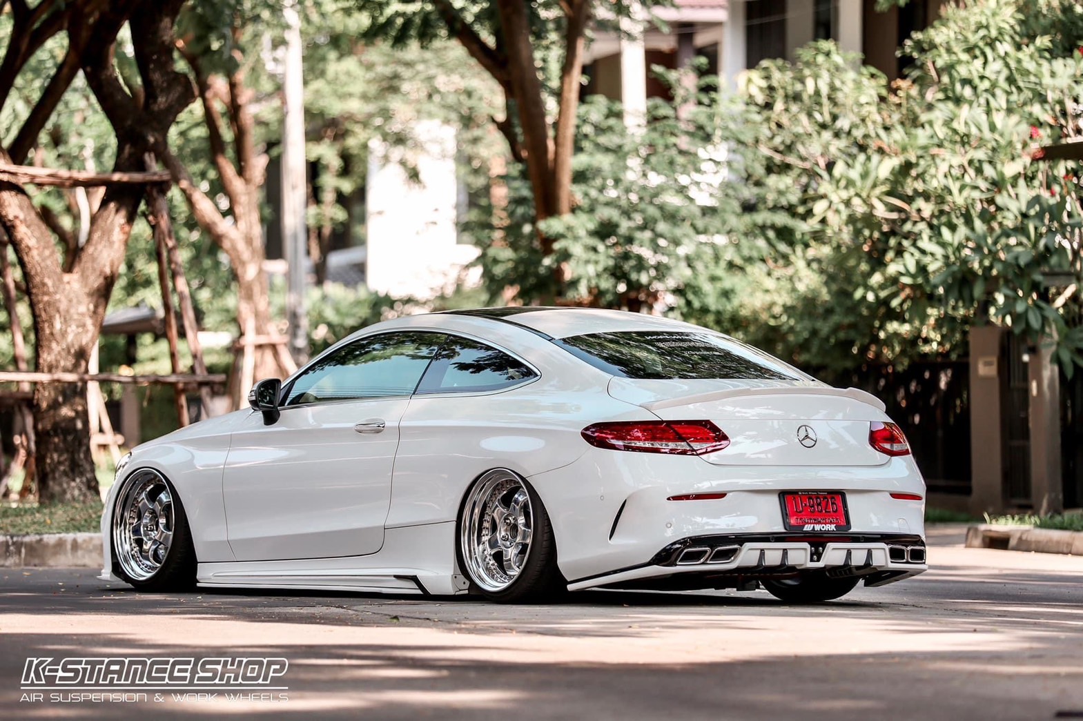 2016 Mercedes-Benz C-Class C 250 Coupe AMG สีขาว