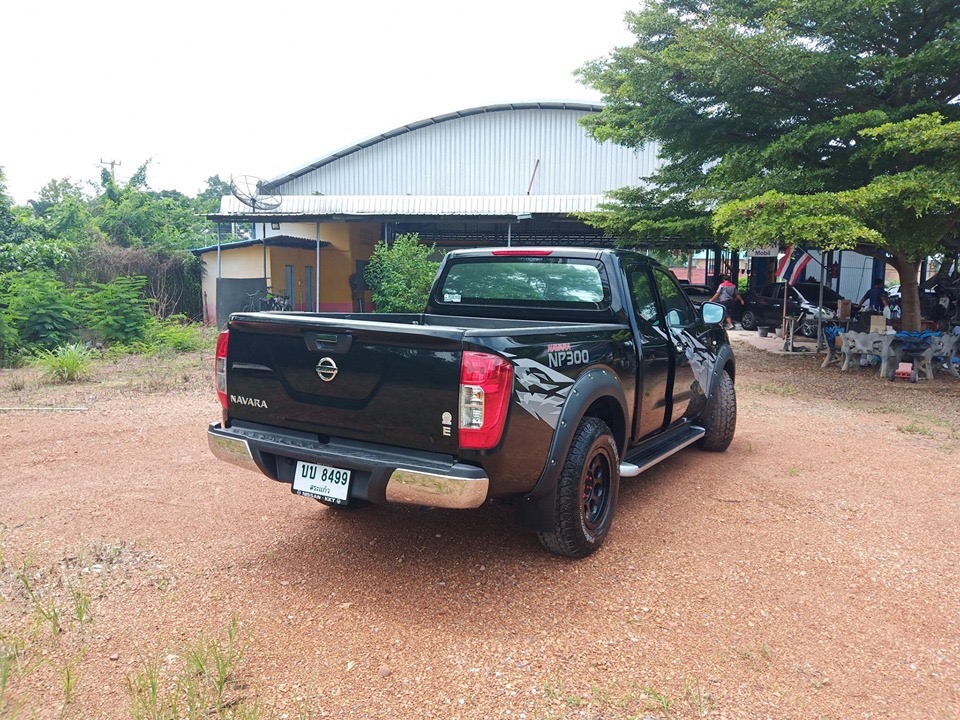 Nissan Navara King Cab ปี 2018 สีดำ