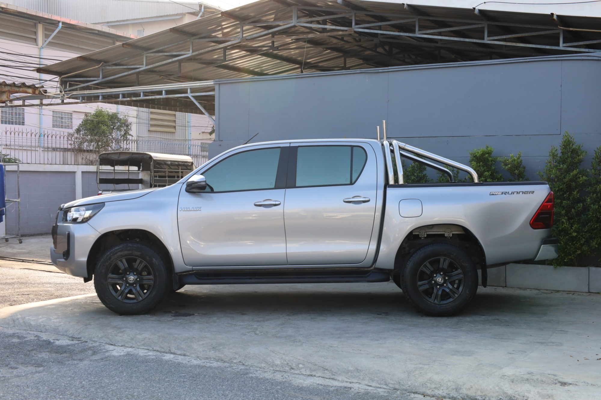 2020 TOYOTA REVO D-CAB PRERUNNER 2.4 ENTRY AUTO