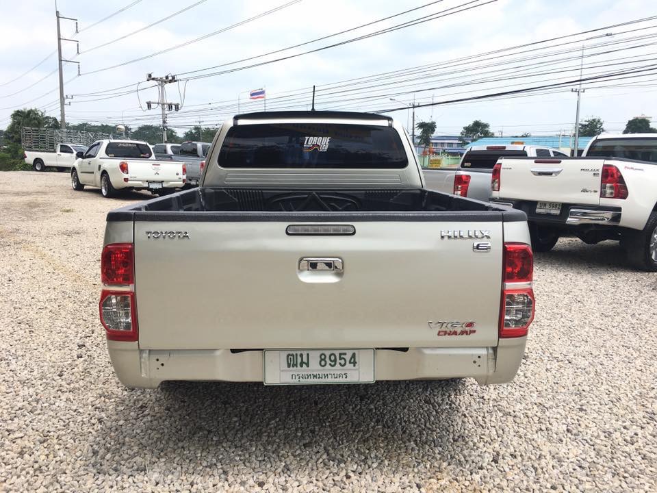 Toyota Hilux Vigo Extra cab ปี 2012 สีเงิน