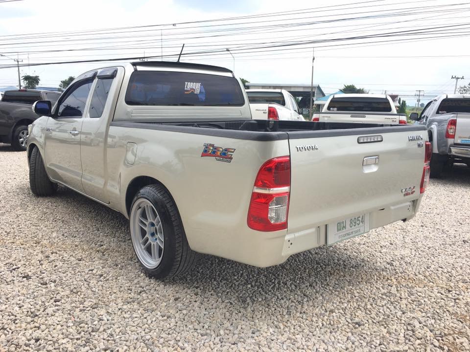 Toyota Hilux Vigo Extra cab ปี 2012 สีเงิน