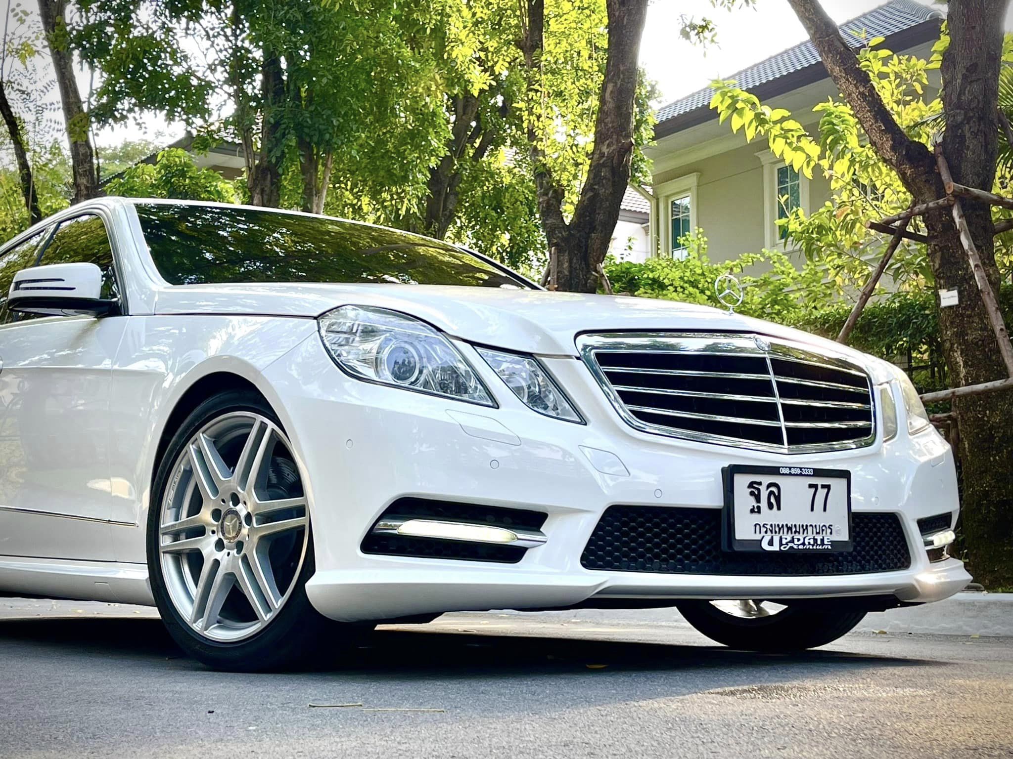 Mercedes Benz E250 AMG Avantgarde มือเดียวป้ายแดง ไม่สวยให้ตบเลย 😆