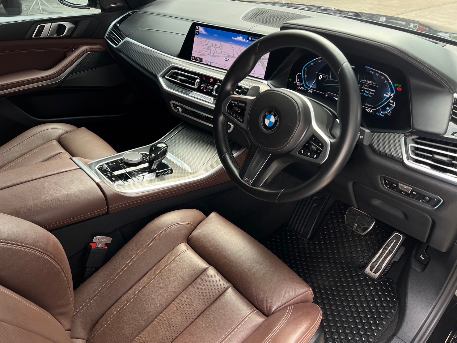 2021 BMW X5 G05 สีดำ