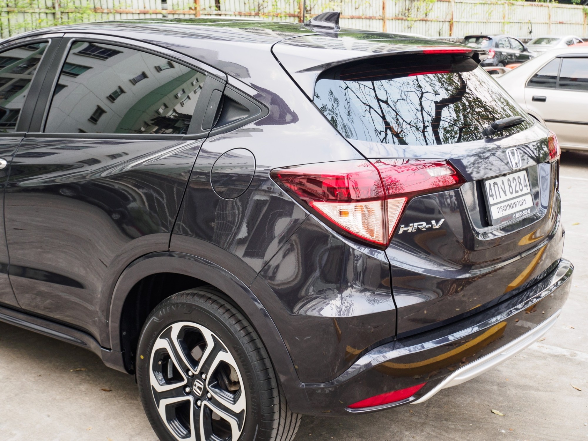 2015 Honda HR-V สีเทา