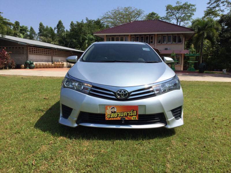 Toyota Corolla Altis โฉม 14-16 ปี 2014 สีเทา