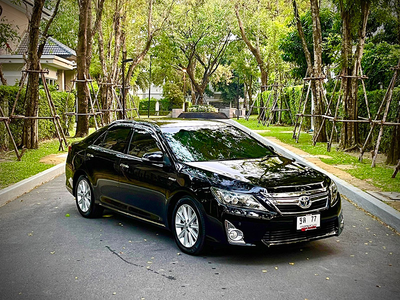 Toyota Camry 2.5 HV Premium Navi TOP ไมล์น้อยสุดในตลาด สวยสุดแน่นอนคะ