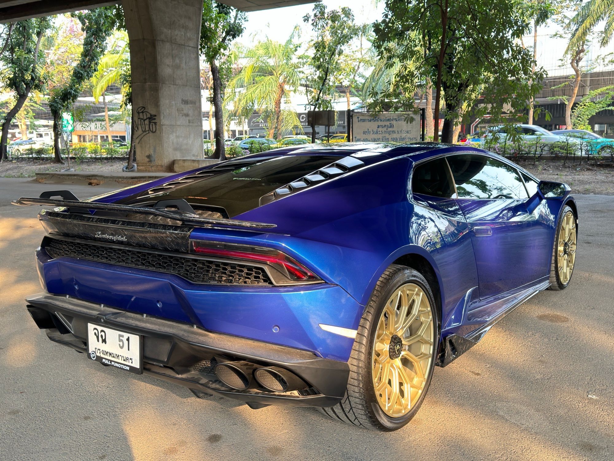 2017 Lamborghini Huracan Performante สีน้ำเงิน