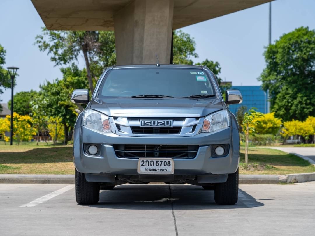 2013 Isuzu D-Max Cab4 สีเทา