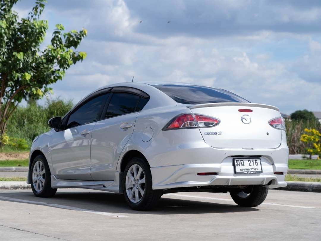 2012 Mazda 2 Elegance (4 ประตู) สีเงิน