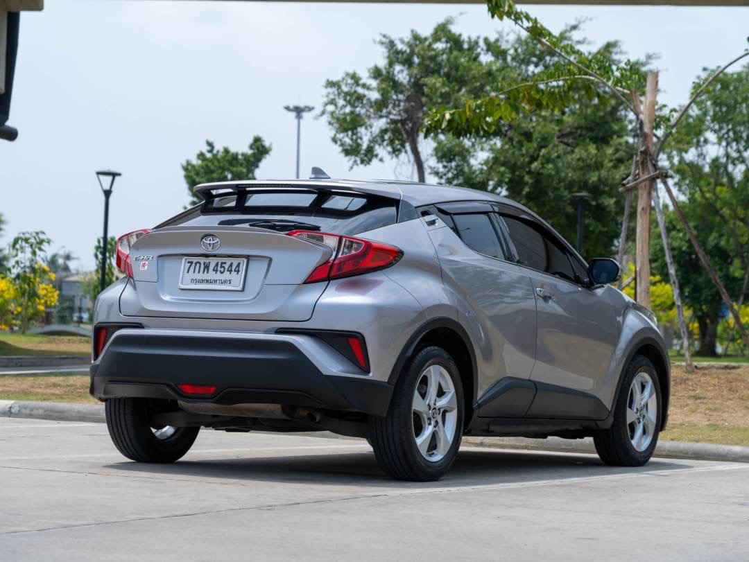 2018 Toyota C-HR สีเงิน