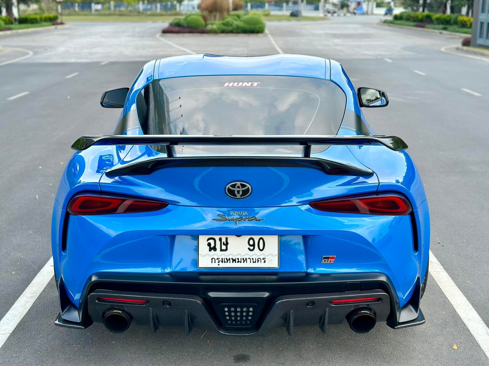 2021 Toyota Supra สีฟ้า