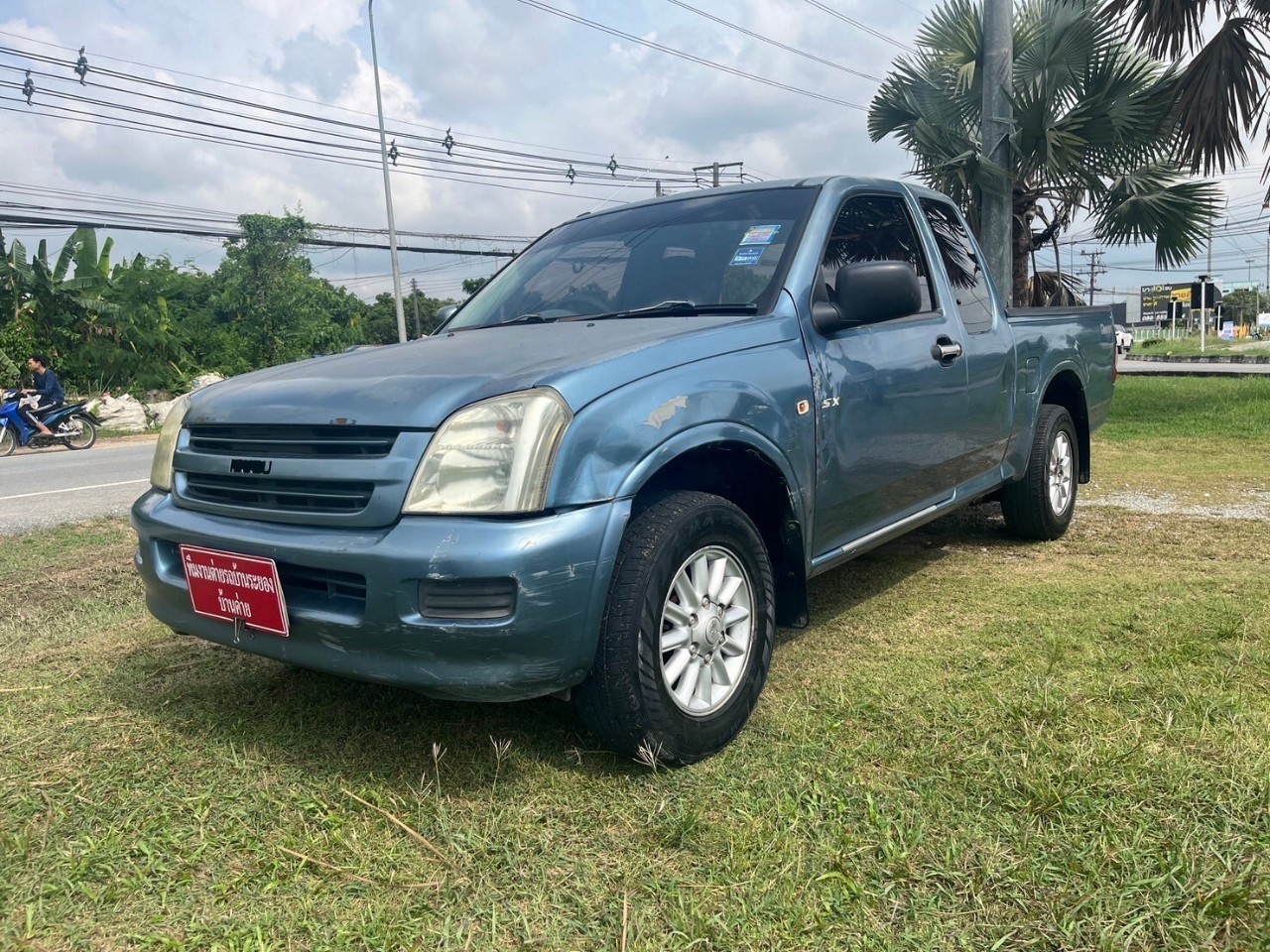 2003 Isuzu D-Max Space Cab สีฟ้า