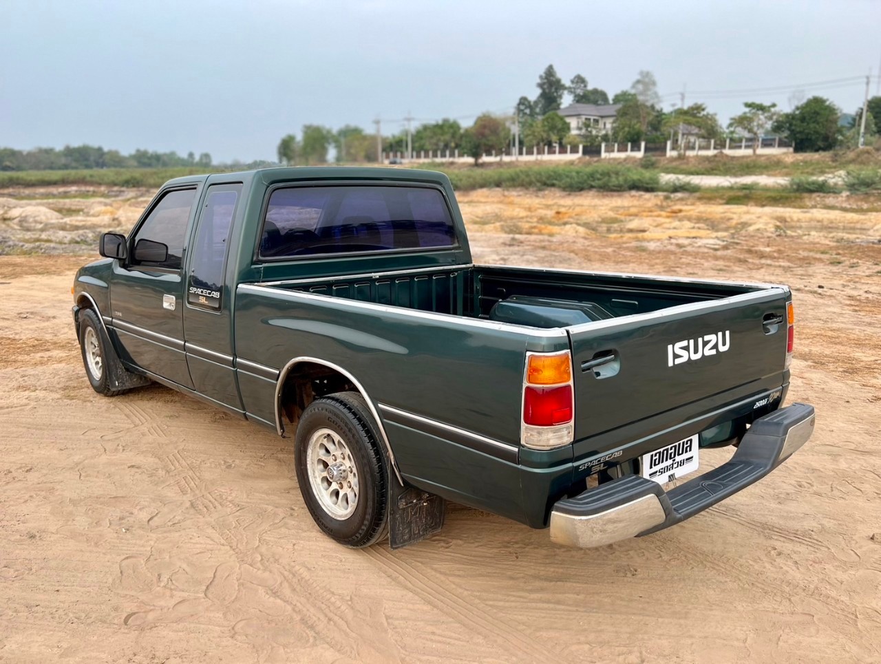 1994 Isuzu TFR90HP หน้าตาข่าย สีเขียว