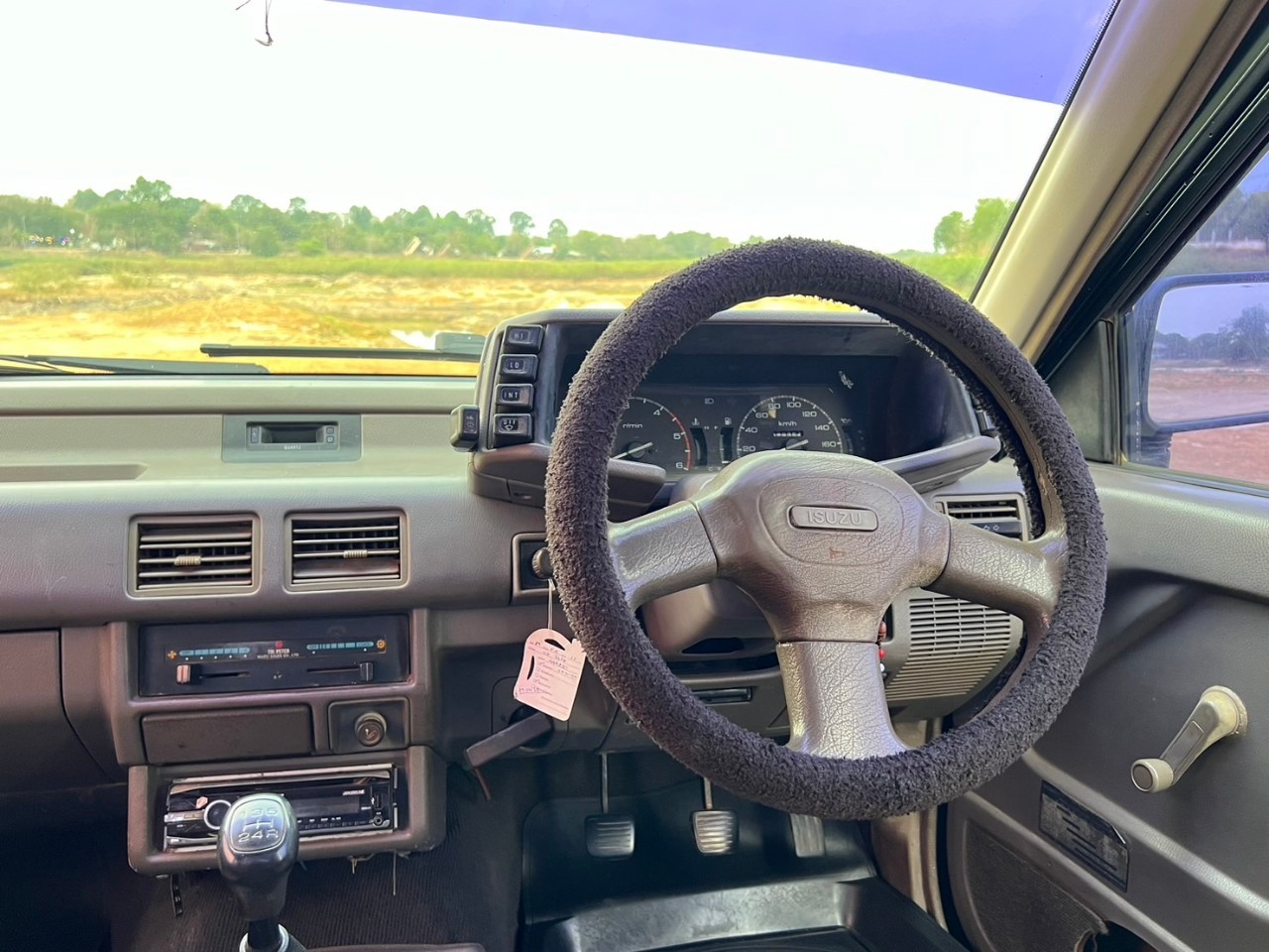 1994 Isuzu TFR90HP หน้าตาข่าย สีเขียว