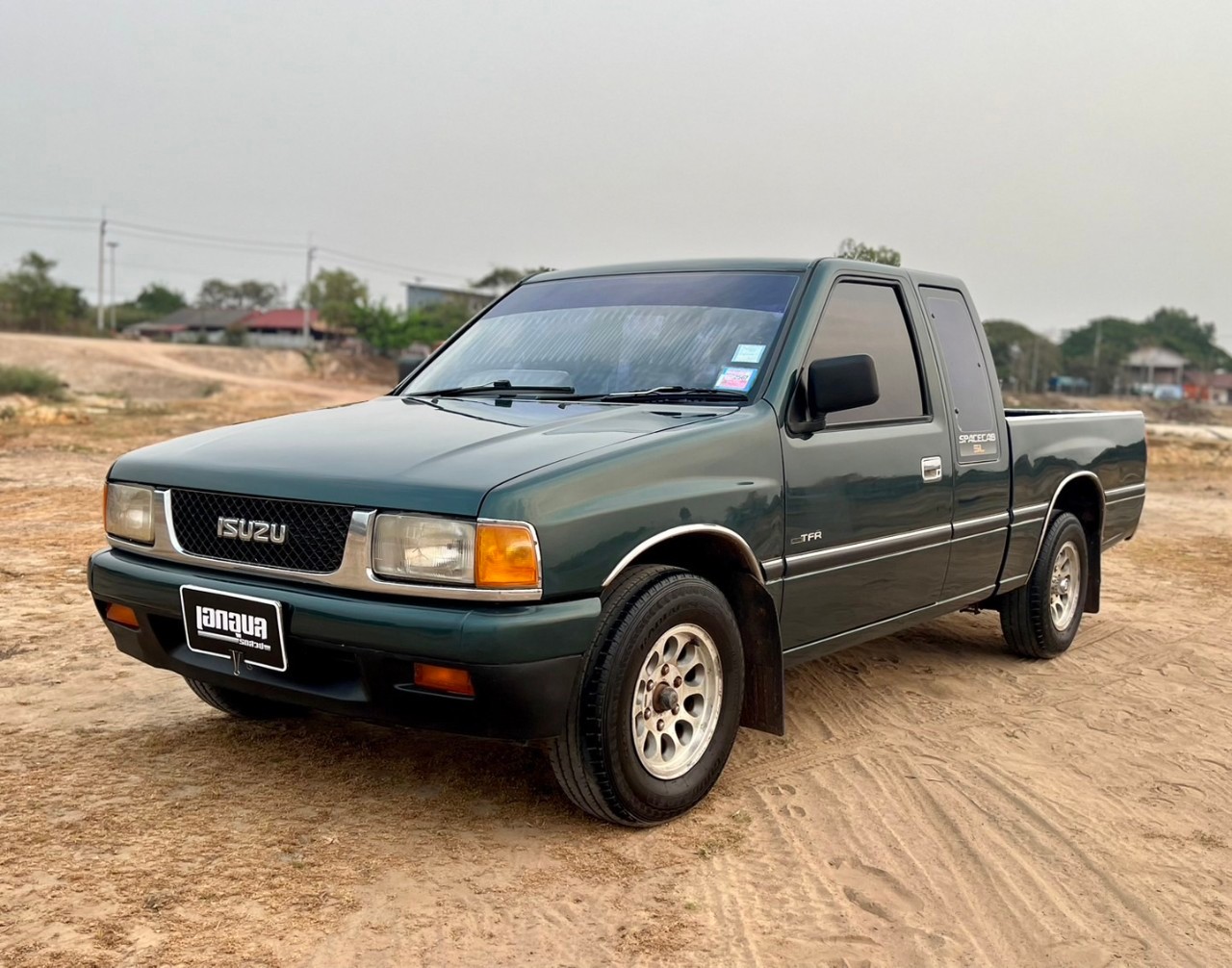 1994 Isuzu TFR90HP หน้าตาข่าย สีเขียว