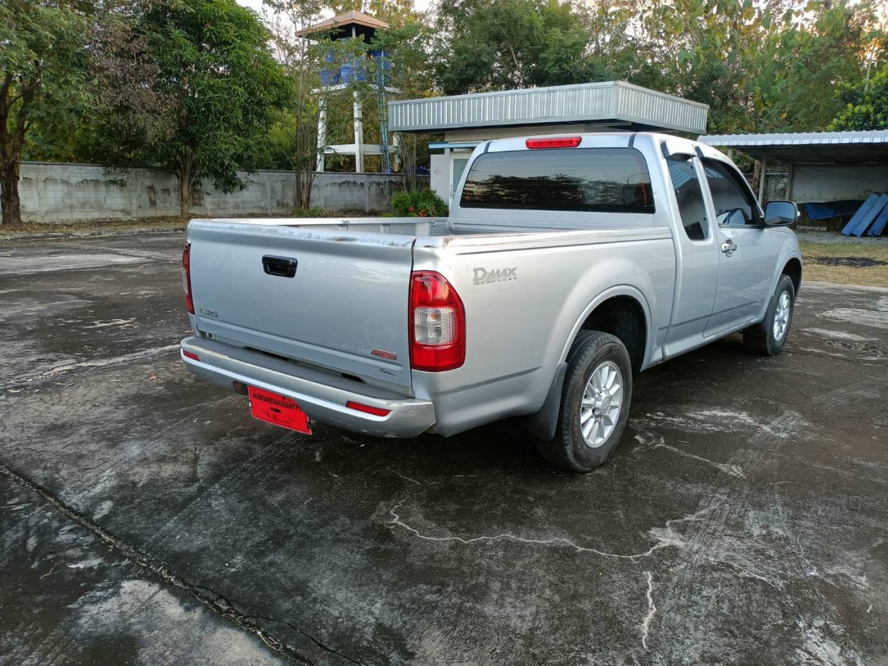 1996 Isuzu TFR มังกรทอง สีเงิน