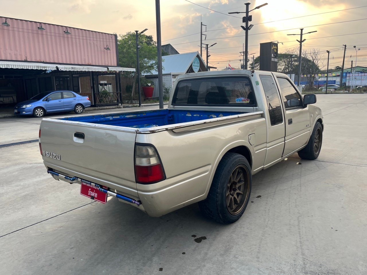 1997 Isuzu DRAGON POWER CAB4 SLX สีน้ำตาล