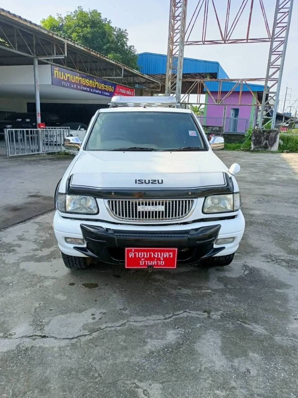 2001 Isuzu Grand Adventure 3.0 4WD สีขาว