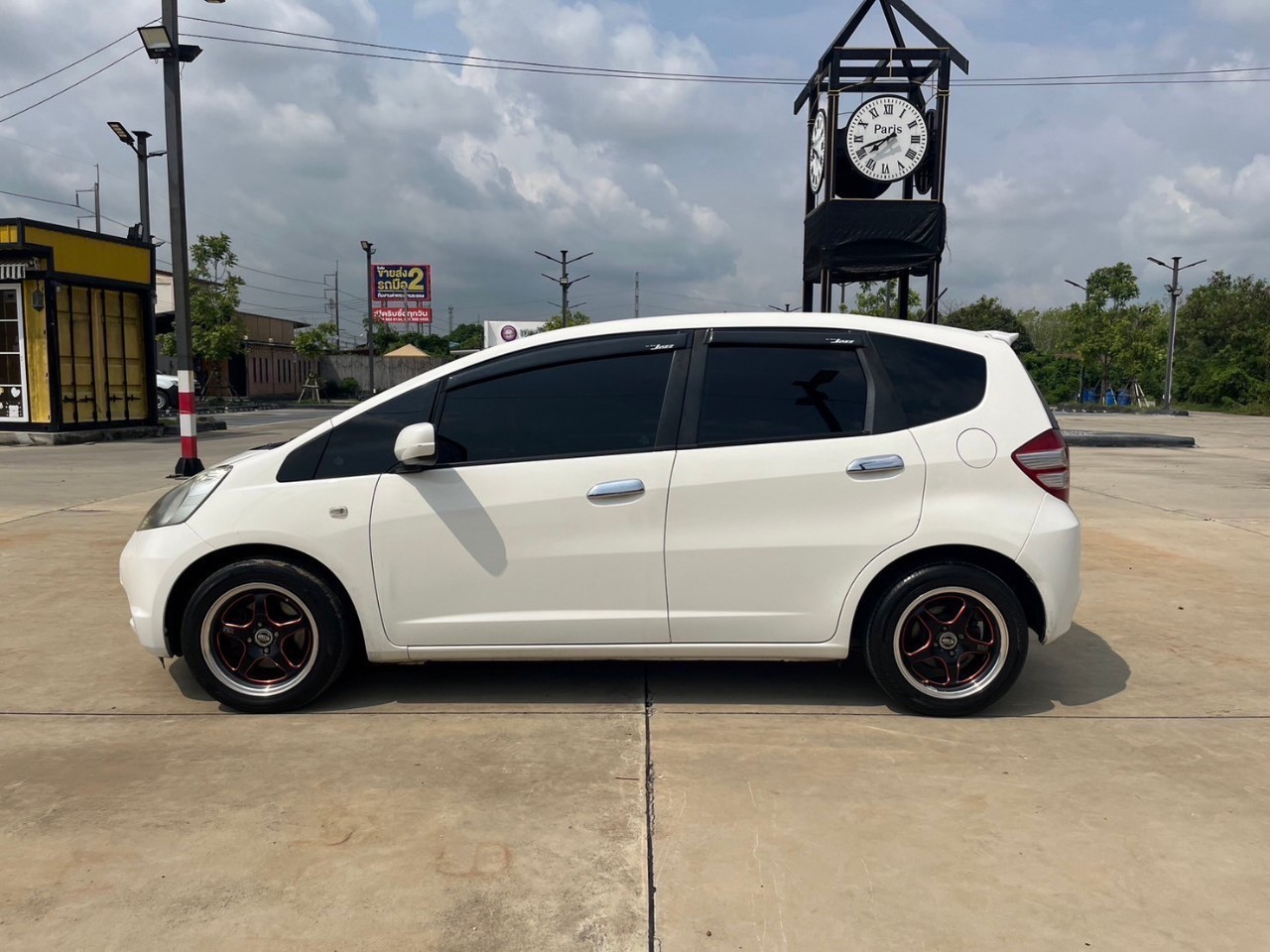 2008 Honda Jazz GE สีขาว