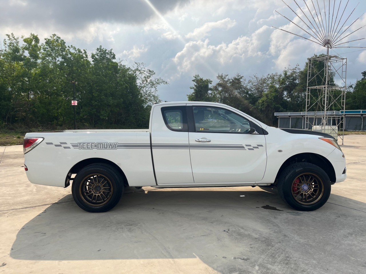 2015 Mazda BT-50 Double Cab สีขาว