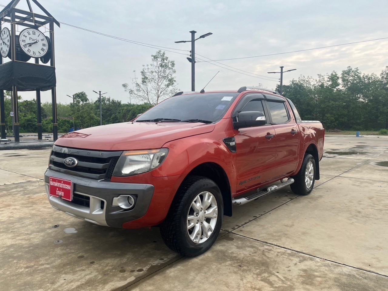 2012 Ford Ranger 4 ประตู สีแดง