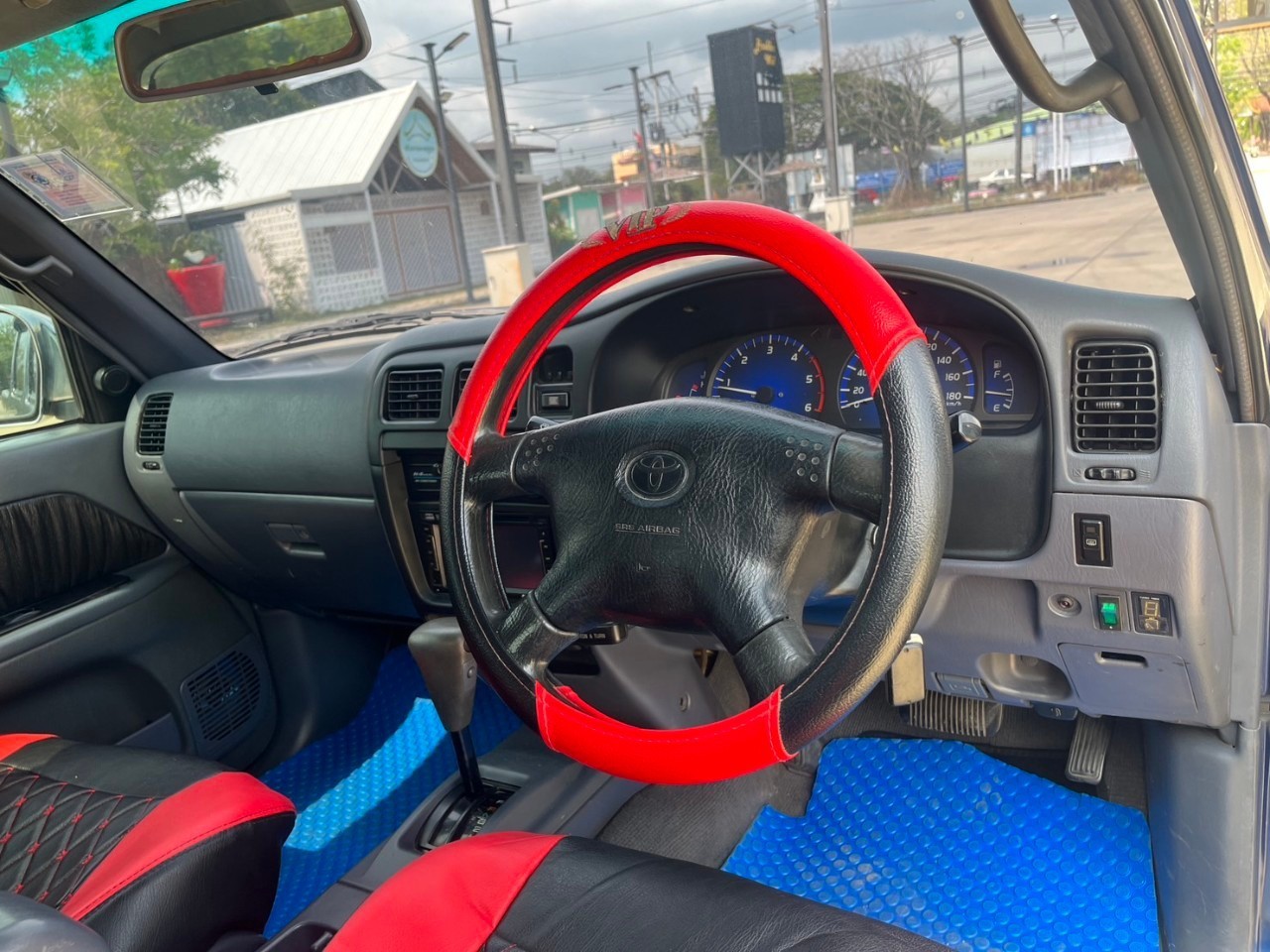 2002 Toyota Tiger SR 2.5 สีน้ำเงิน