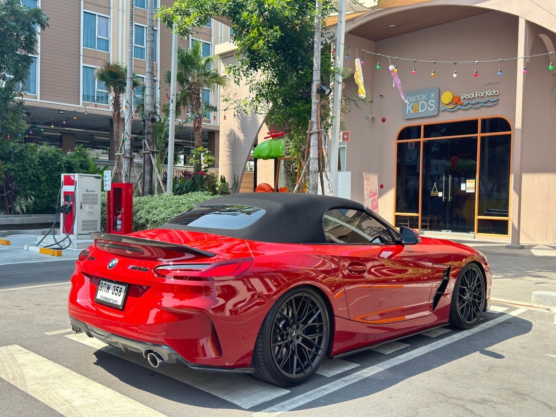 2020 BMW Z4 G29 สีแดง