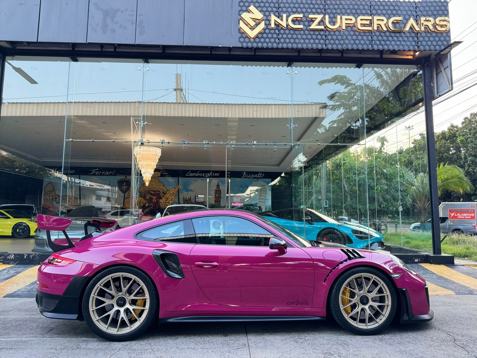 2019 Lamborghini 991.2 GT2 RS weissach package สีชมพู