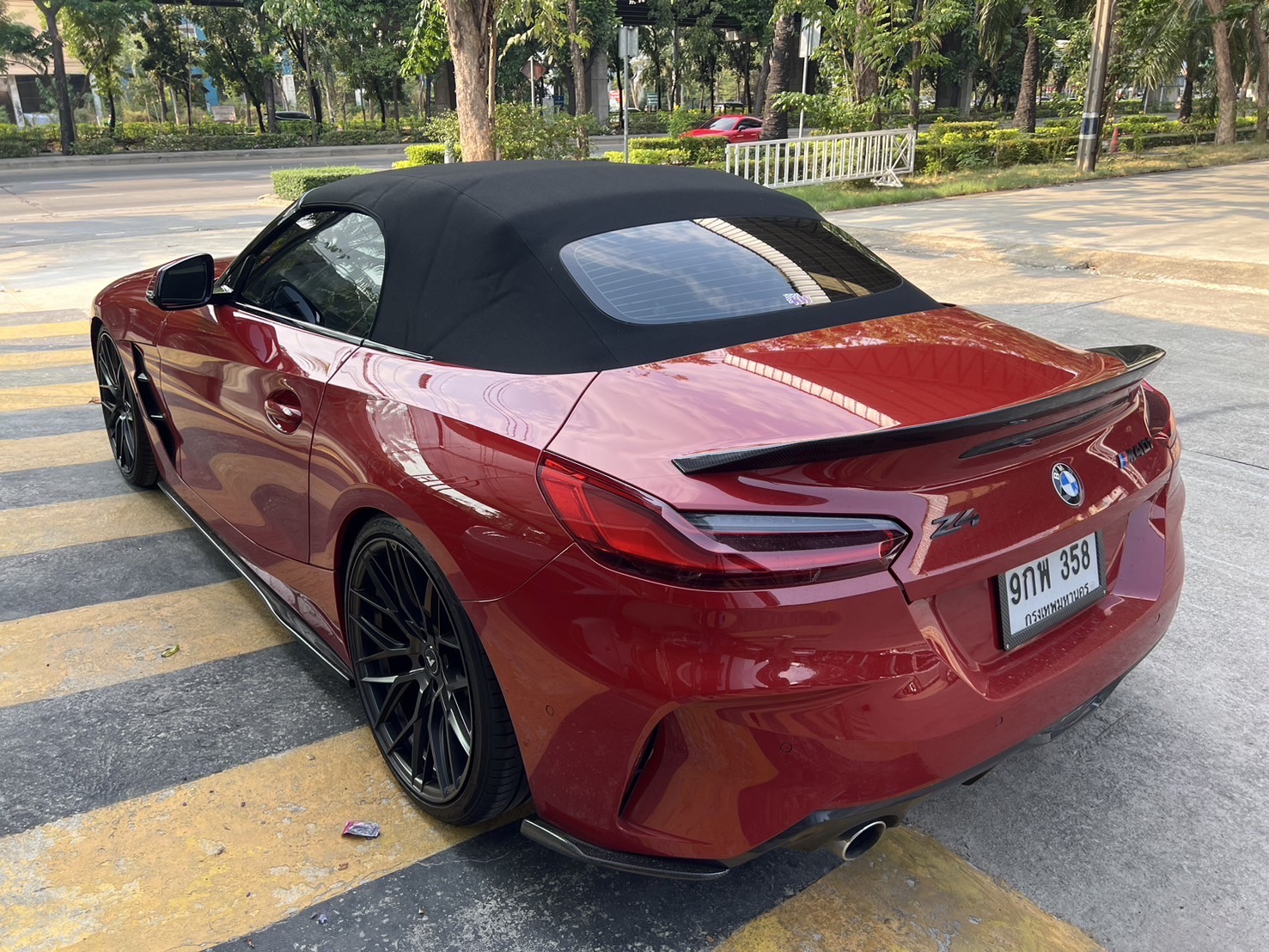 2020 BMW Z4 G29 สีแดง